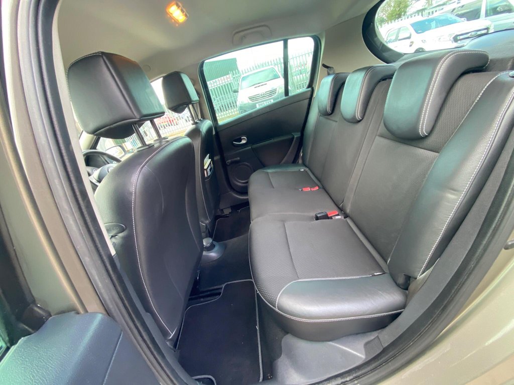 Used Renault Clio 2009 for sale - 78117609: Photo 44