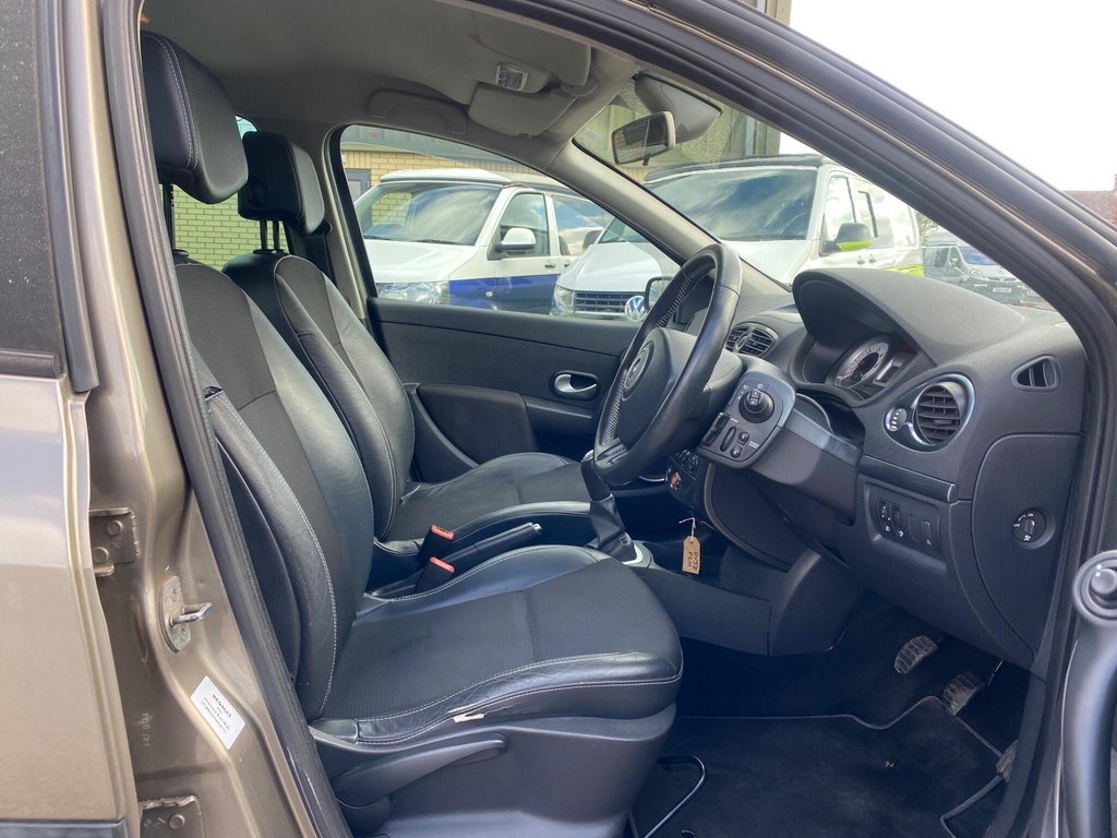 Used Renault Clio 2009 for sale - 78117609: Photo 7