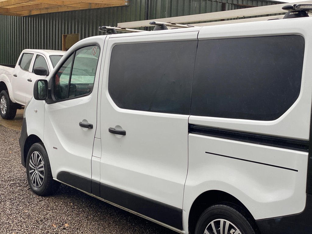 Used Vauxhall Vivaro 2015 for sale - 77593873: Photo 21