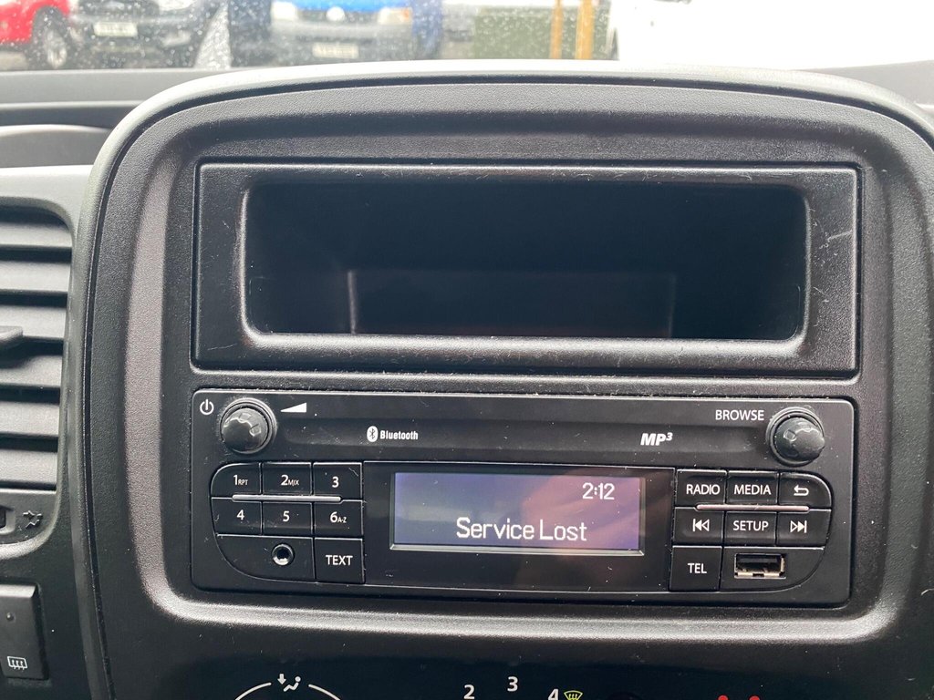 Used Vauxhall Vivaro 2015 for sale - 77593873: Photo 27