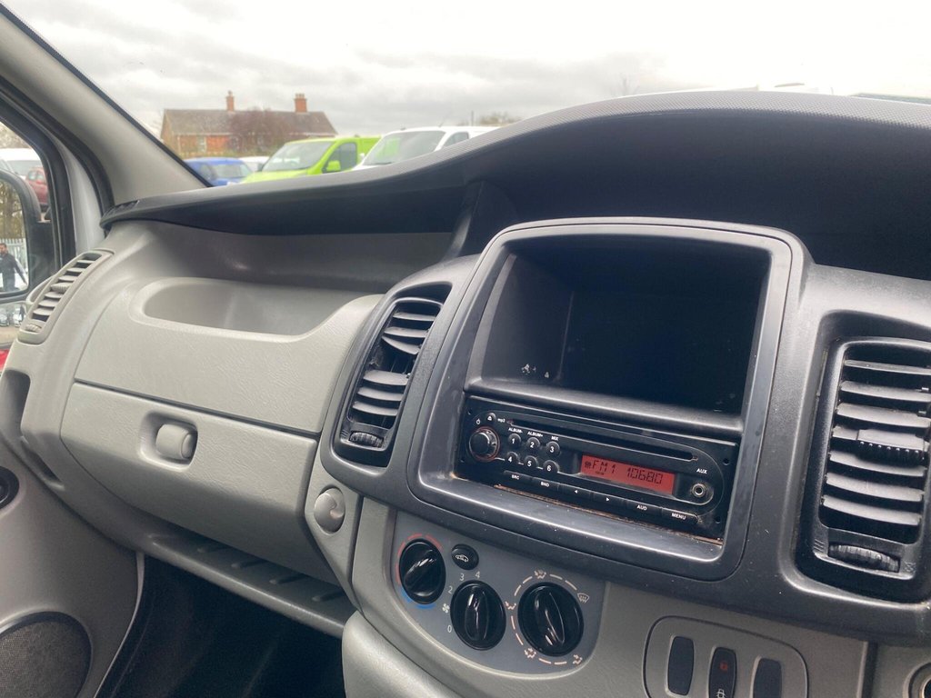 Used Vauxhall Vivaro 2012 for sale - 76510254: Photo 25