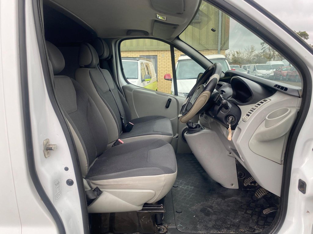 Used Vauxhall Vivaro 2012 for sale - 76510254: Photo 7