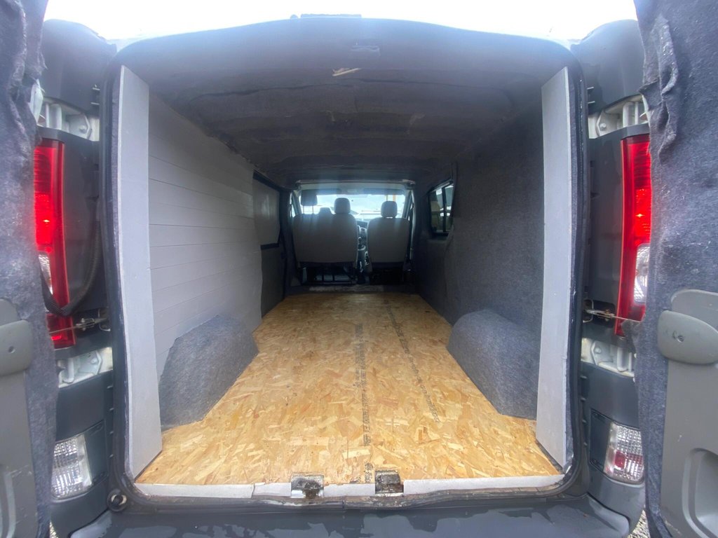 Used Vauxhall Vivaro 2012 for sale - 76510254: Photo 9