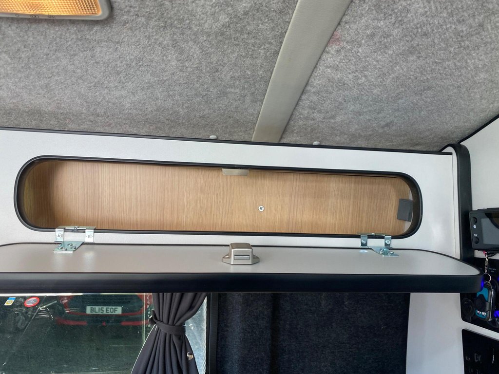 Used Volkswagen Transporter 2011 for sale - 77897611: Photo 16