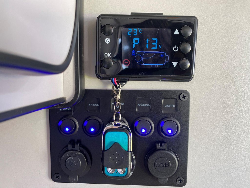 Used Volkswagen Transporter 2011 for sale - 77897611: Photo 24