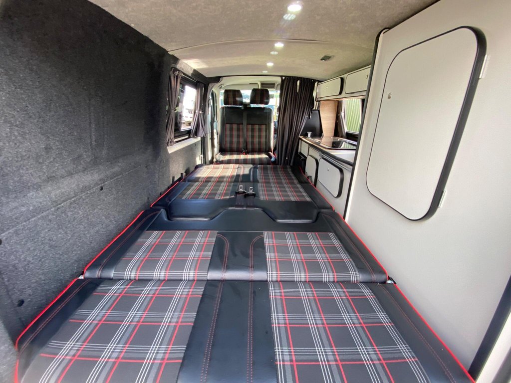 Used Volkswagen Transporter 2011 for sale - 77897611: Photo 31