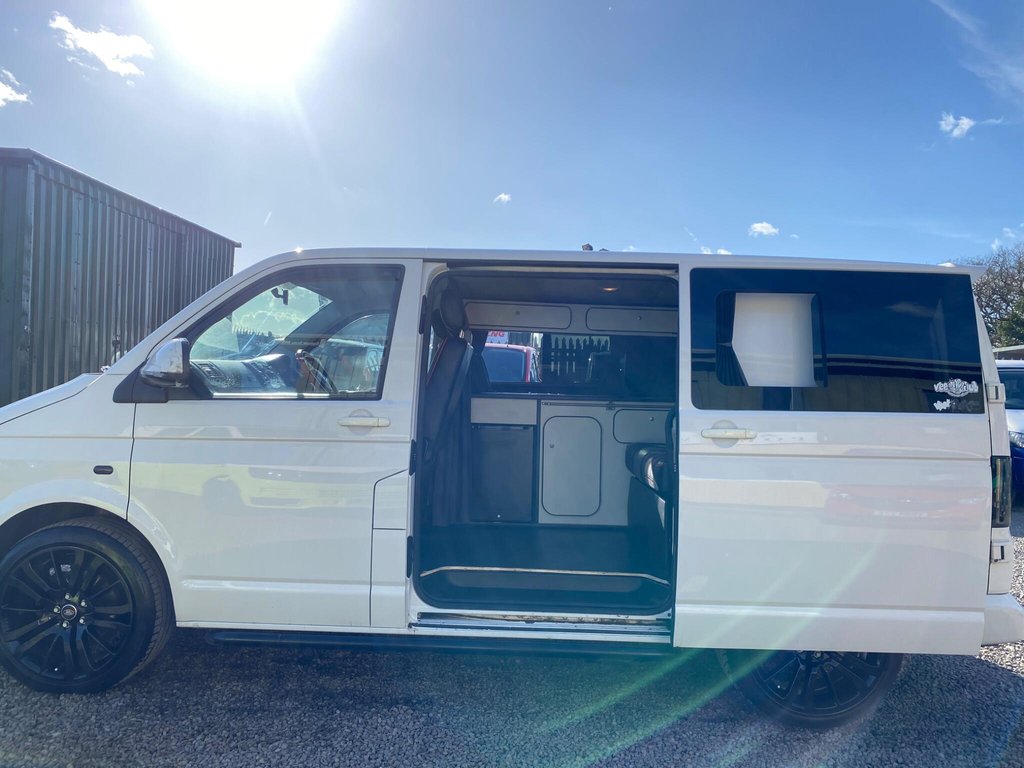 Used Volkswagen Transporter 2011 for sale - 77897611: Photo 39