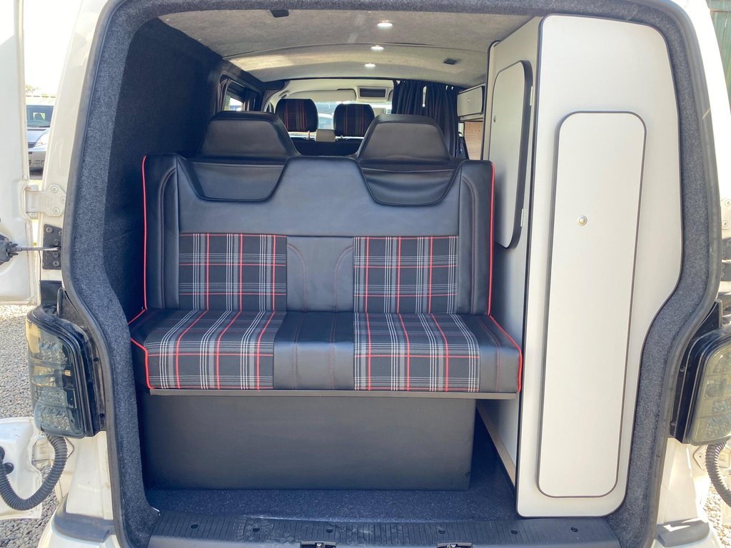 Used Volkswagen Transporter 2011 for sale - 77897611: Photo 43