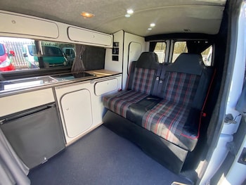 Used Volkswagen Transporter 2011 for sale - 77897611: Photo