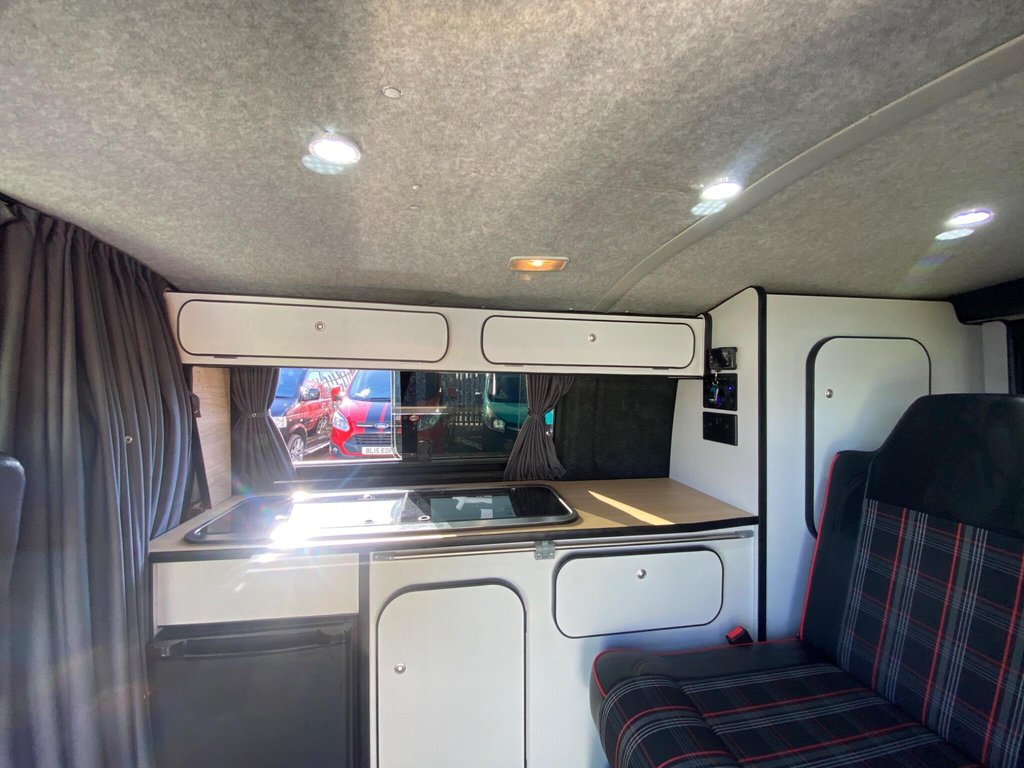 Used Volkswagen Transporter 2011 for sale - 77897611: Photo 8