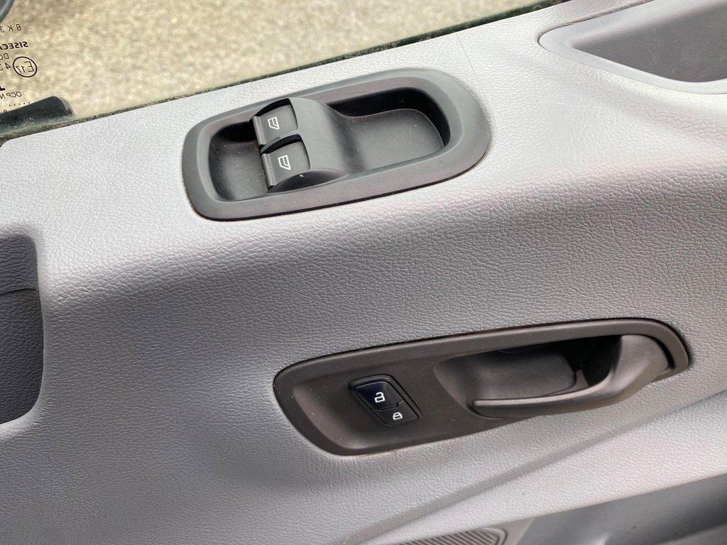 Used Ford Transit 2018 for sale - 77346777: Photo 44