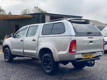 Used Toyota Hilux 2009 for sale - 79659356: Photo