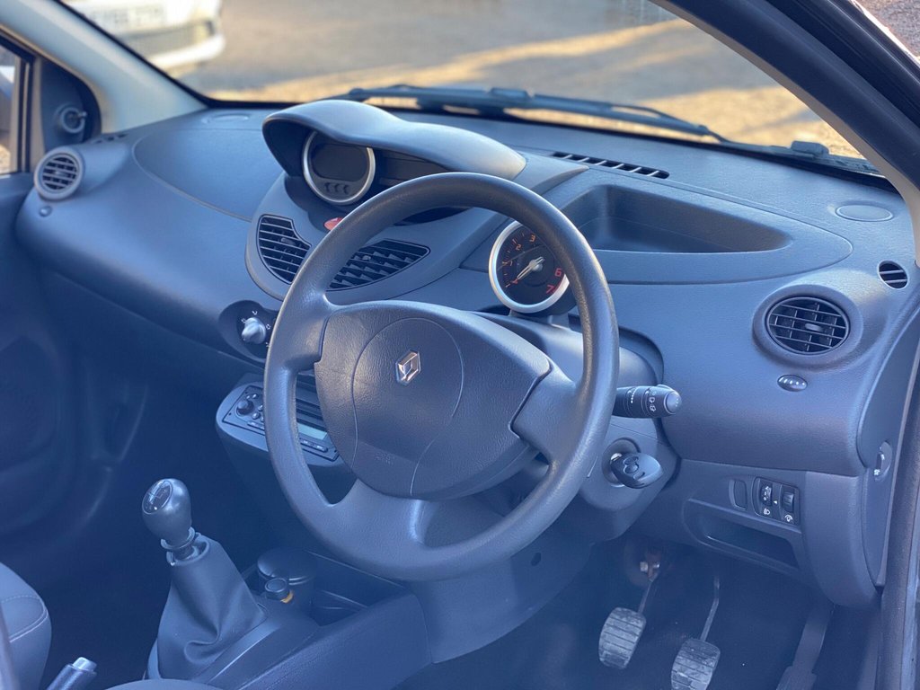 Used Renault Twingo 2009 for sale - 77096355: Photo 6