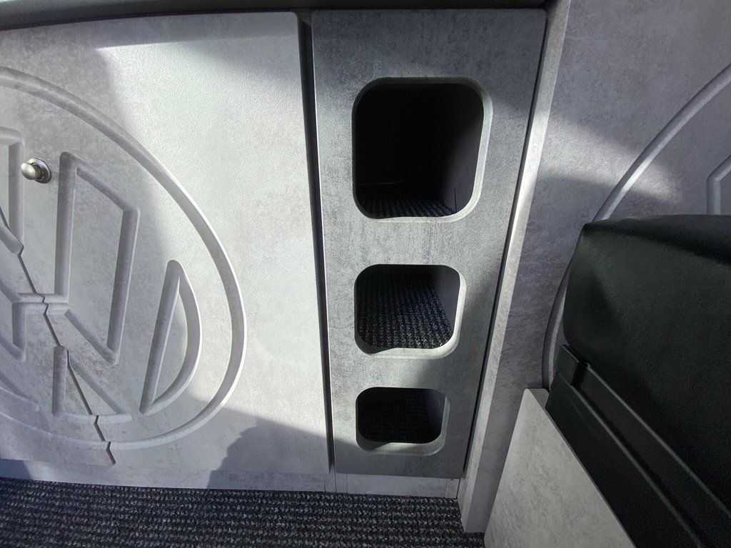 Used Volkswagen Transporter 2006 for sale - 77785998: Photo 24