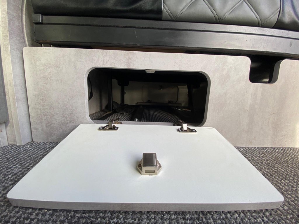 Used Volkswagen Transporter 2006 for sale - 77785998: Photo 38