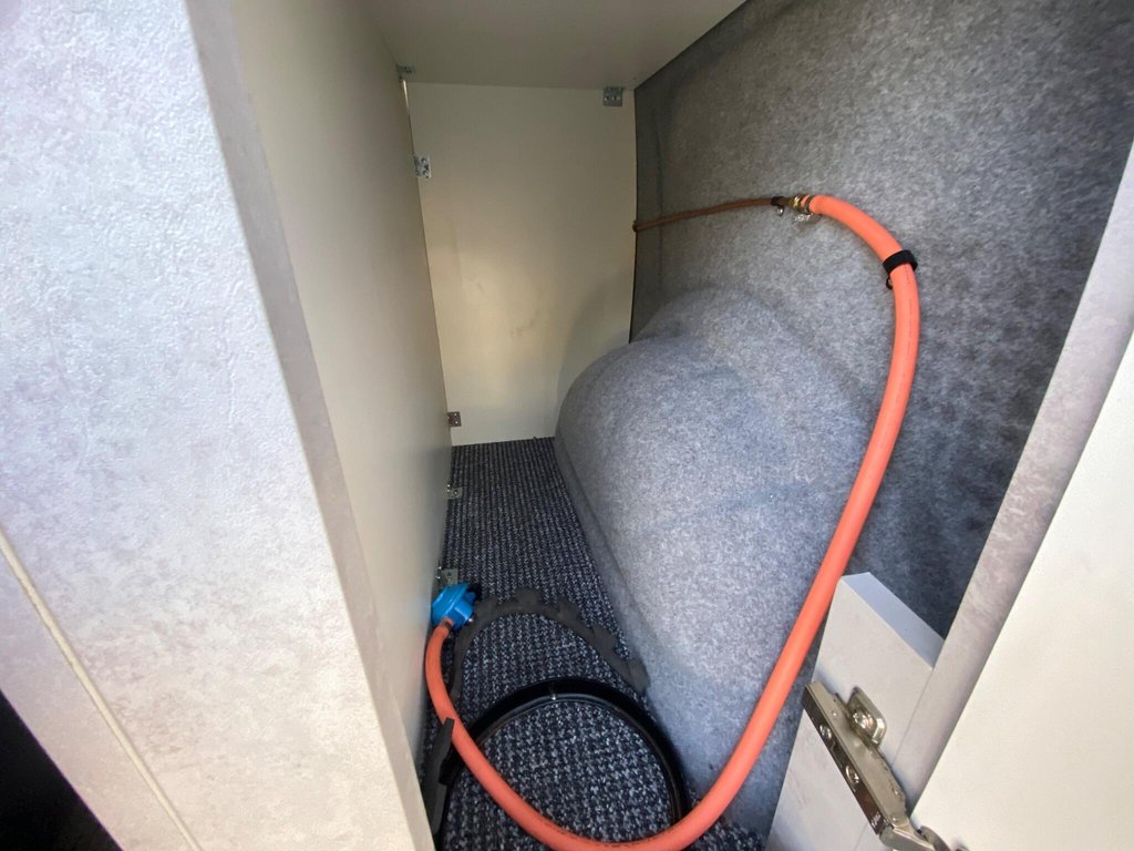 Used Volkswagen Transporter 2006 for sale - 77785998: Photo 45