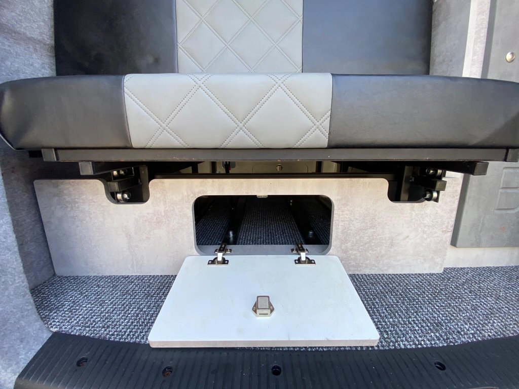 Used Volkswagen Transporter 2006 for sale - 77785998: Photo 47