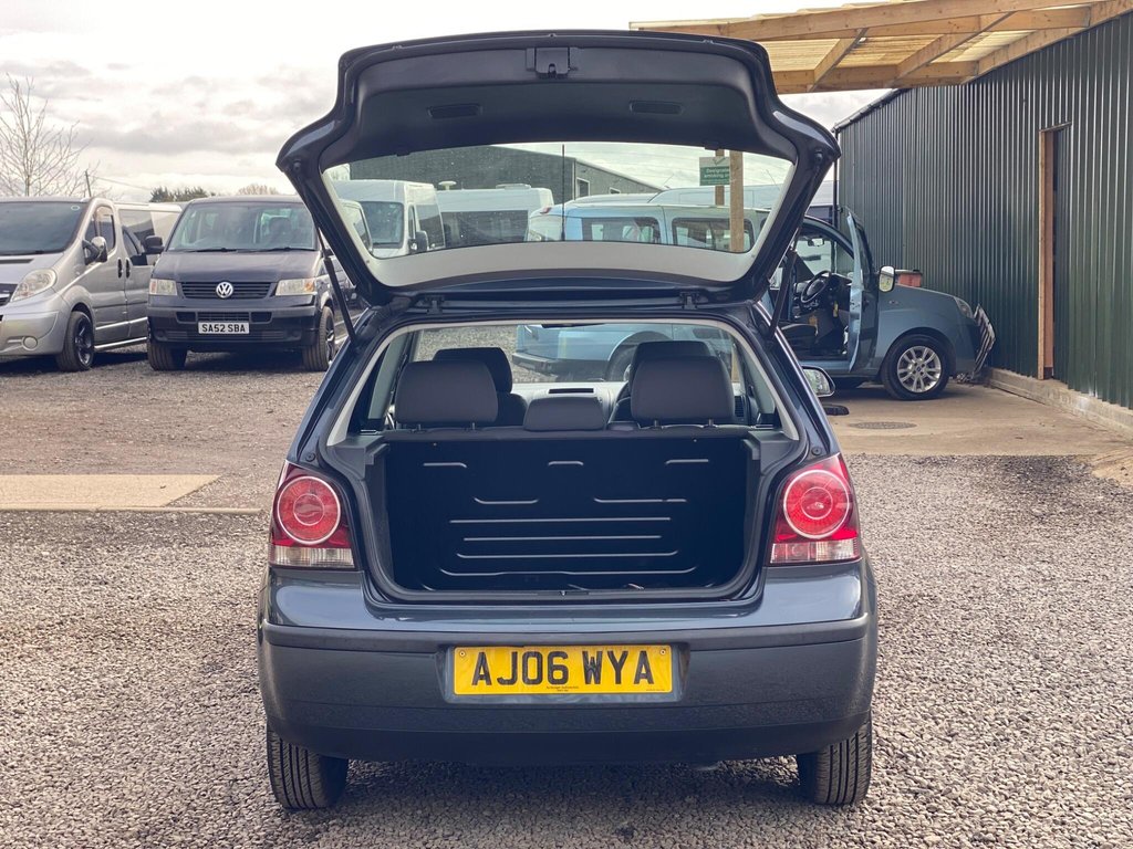 Used Volkswagen Polo 2006 for sale - 78044202: Photo 40