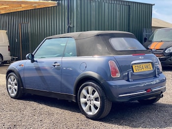 Used MINI Convertible 2004 for sale - 79454773: Photo