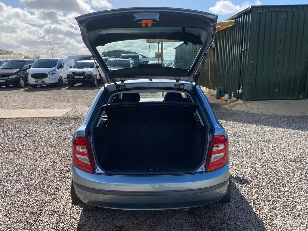 Used Skoda Fabia 2002 for sale - 78059565: Photo 10