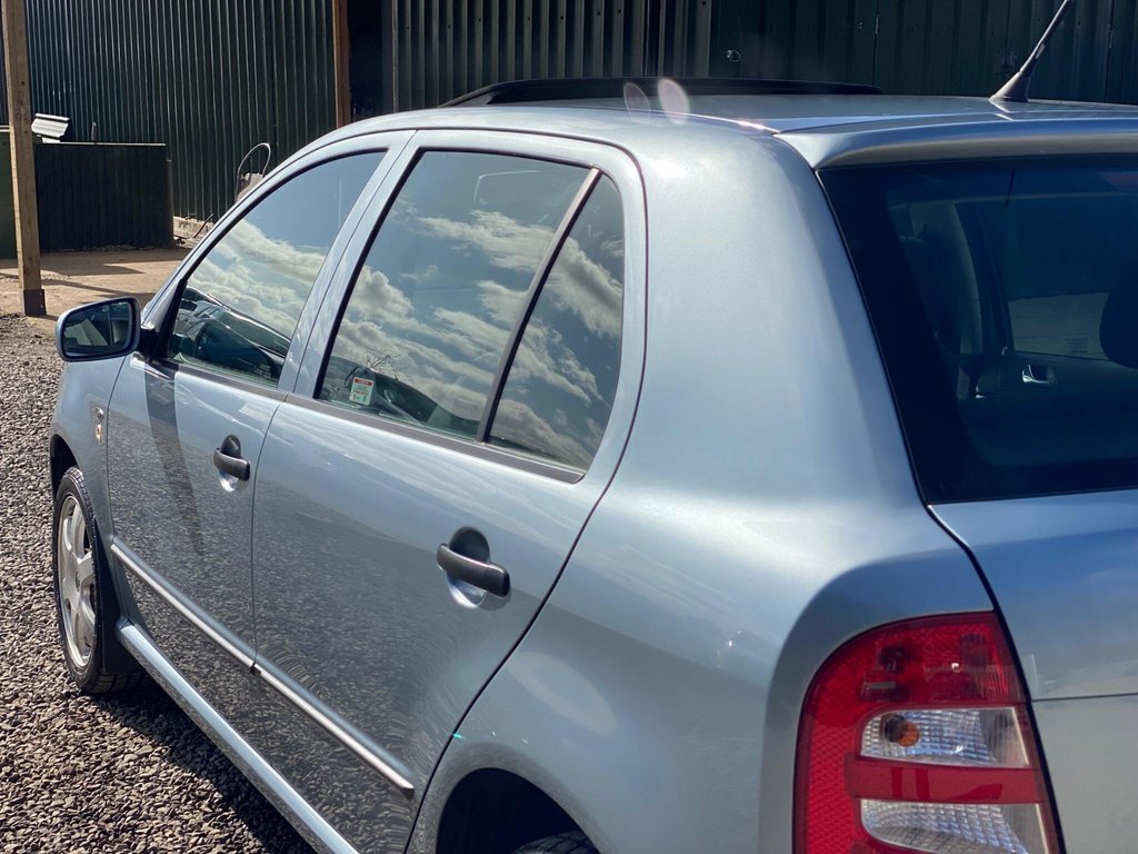 Used Skoda Fabia 2002 for sale - 78059565: Photo 25