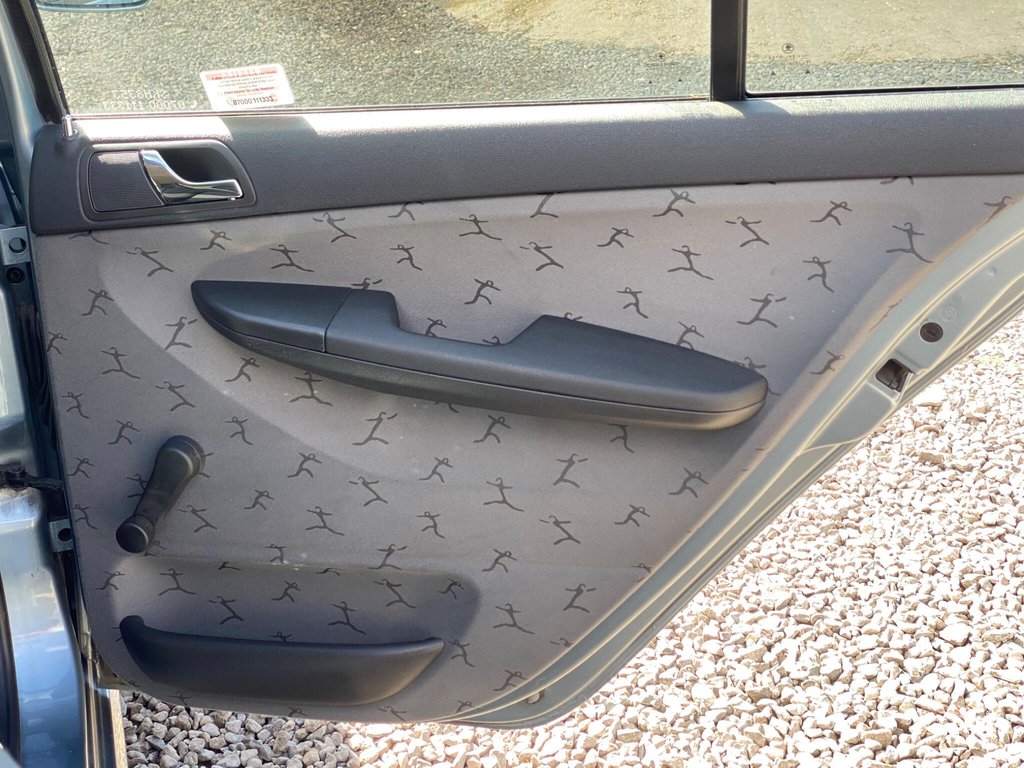 Used Skoda Fabia 2002 for sale - 78059565: Photo 46