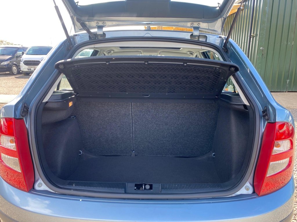 Used Skoda Fabia 2002 for sale - 78059565: Photo 48