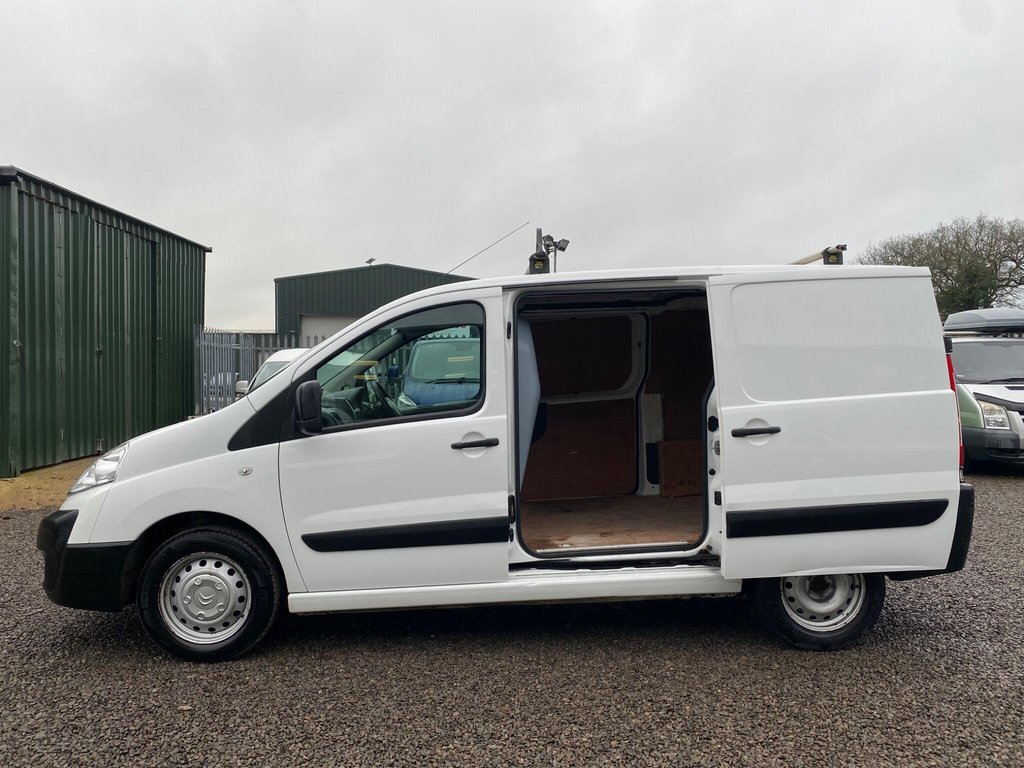 Used Citroen Dispatch 2015 for sale - 77250309: Photo 17