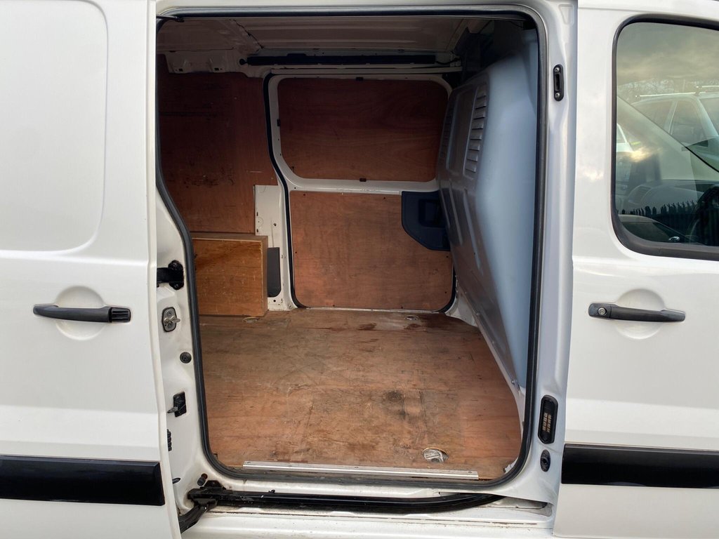 Used Citroen Dispatch 2015 for sale - 77250309: Photo 46