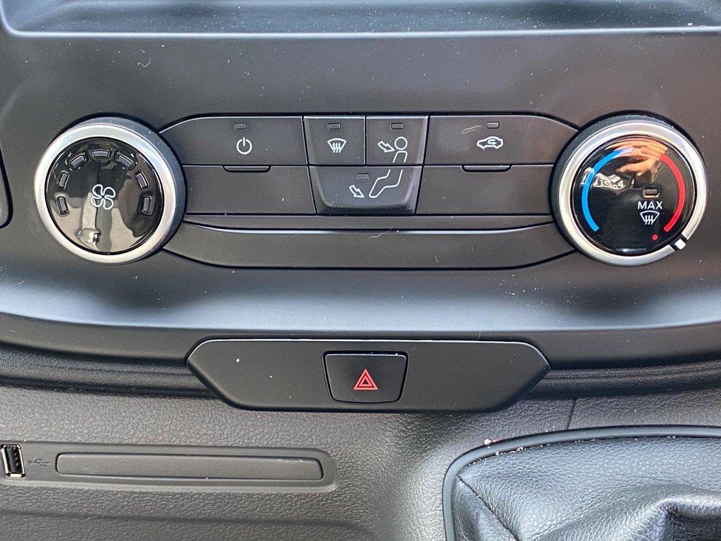 Used Ford Transit Custom 2018 for sale - 77890862: Photo 36