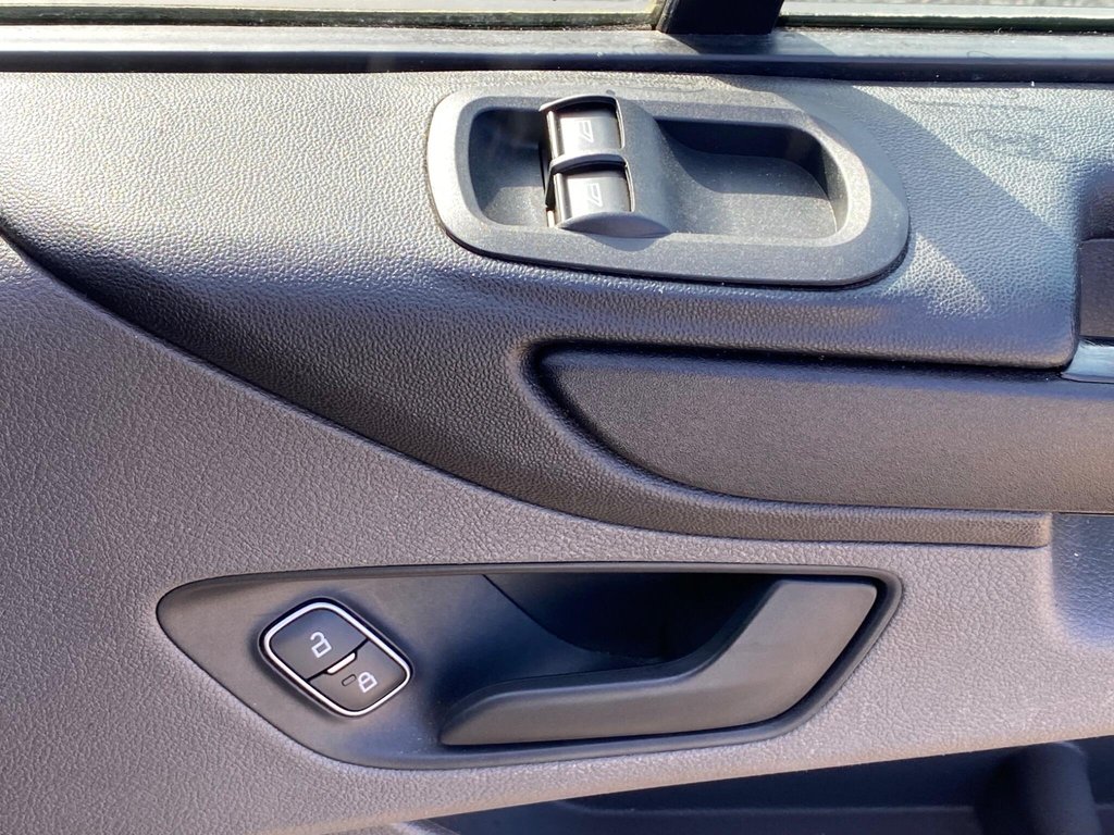 Used Ford Transit Custom 2018 for sale - 77890862: Photo 44