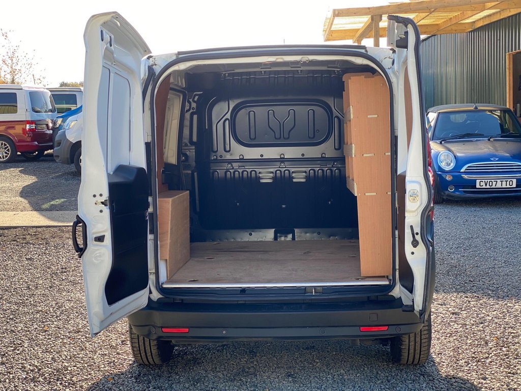 Used Fiat Doblo 2022 for sale - 76372557: Photo 41