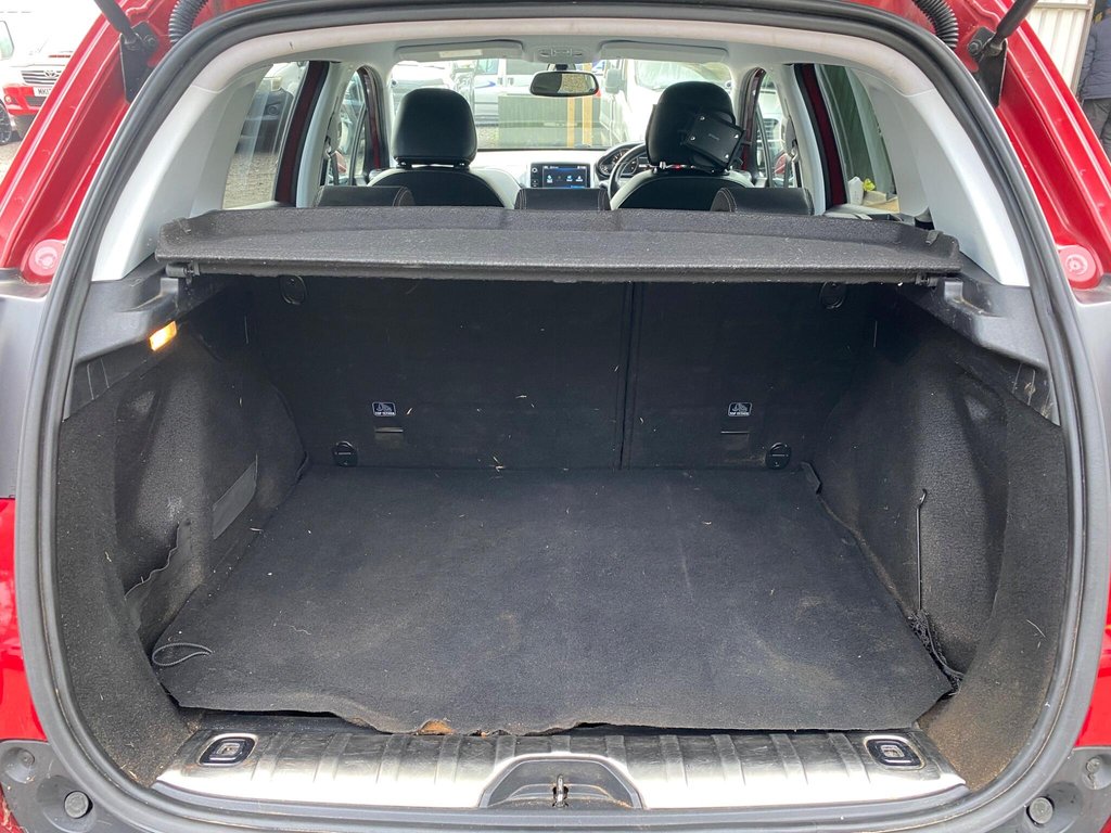 Used Peugeot 2008 2017 for sale - 76510246: Photo 13