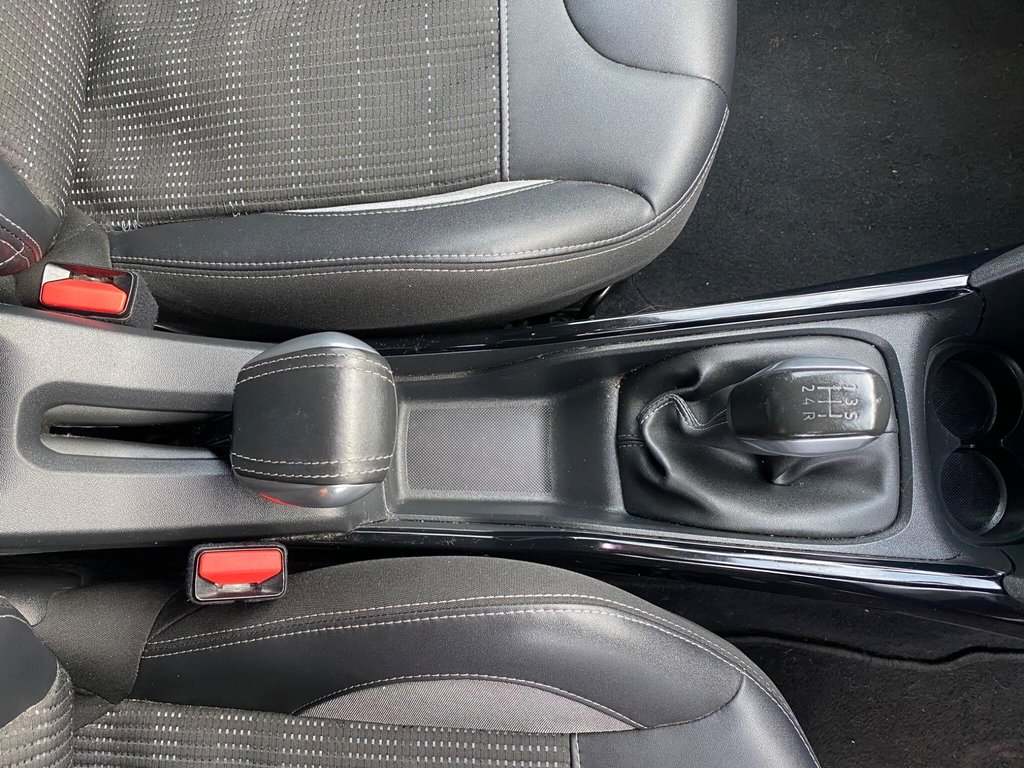 Used Peugeot 2008 2017 for sale - 76510246: Photo 36