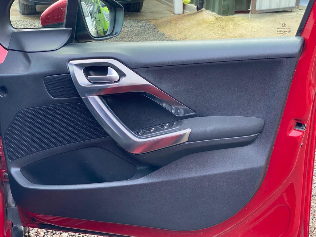 Used Peugeot 2008 2017 for sale - 76510246: Photo 45