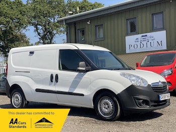 Used Vauxhall Combo 2018 for sale - 79523131: Photo
