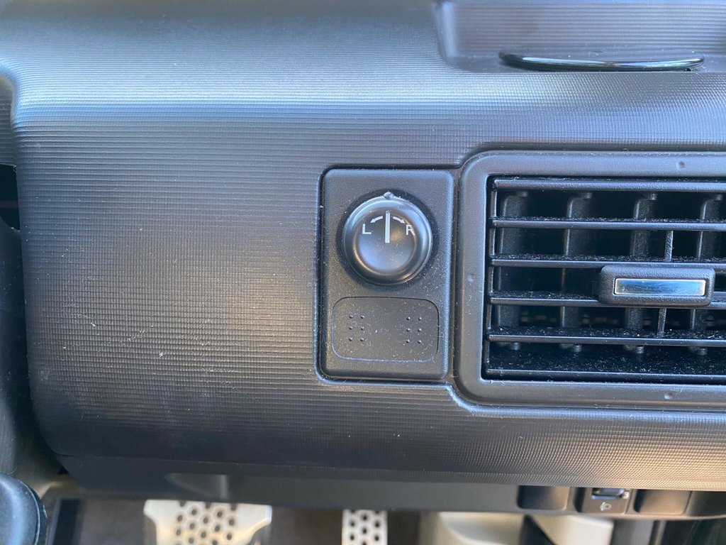 Used Nissan X-Trail 2002 for sale - 77313381: Photo 39