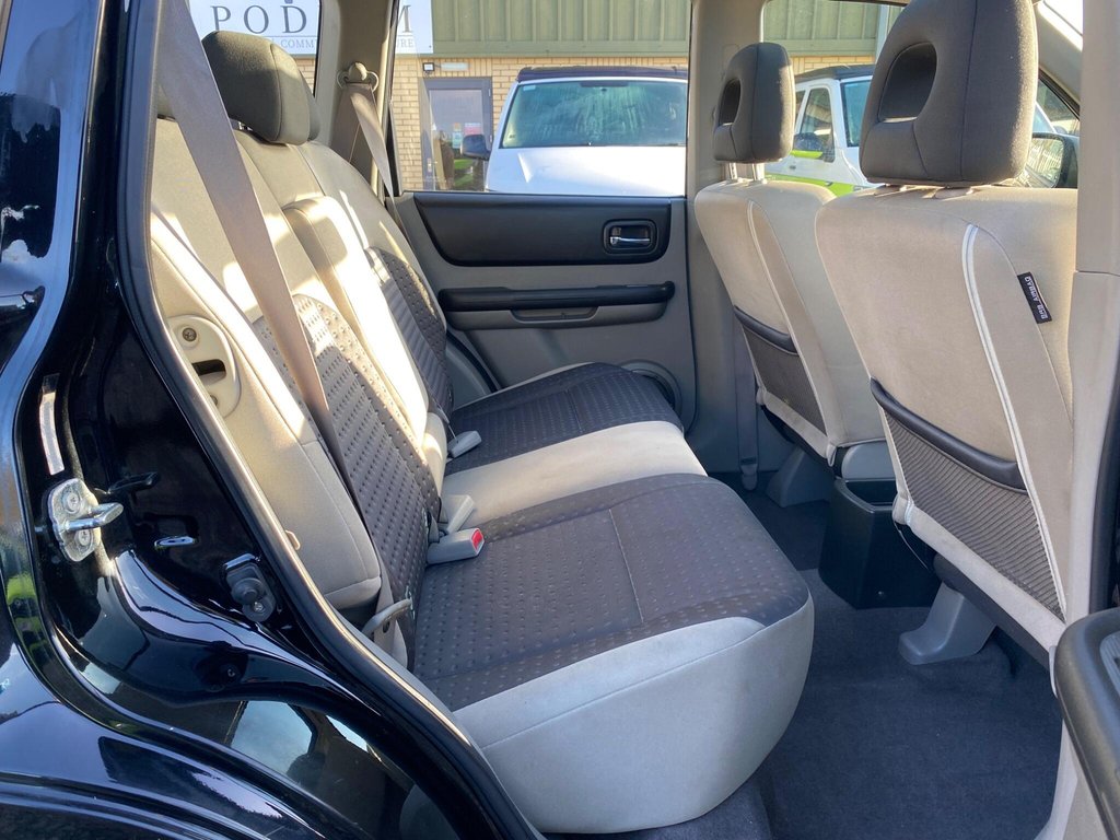 Used Nissan X-Trail 2002 for sale - 77313381: Photo 43