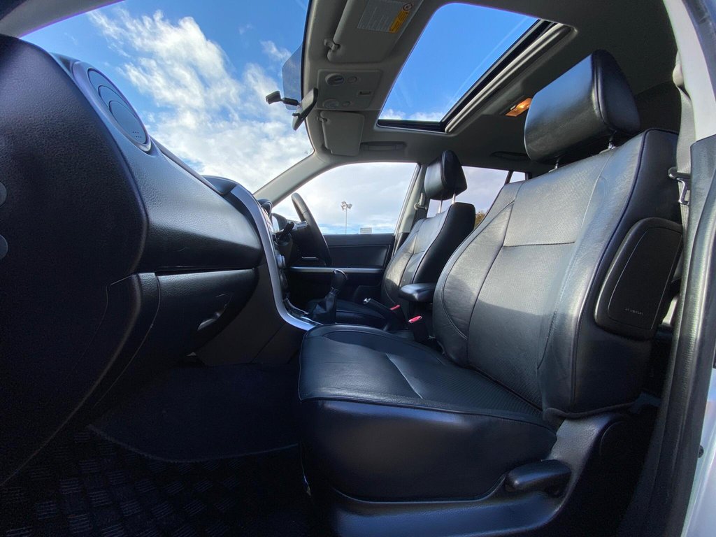 Used Suzuki Grand Vitara 2011 for sale - 76631844: Photo 10