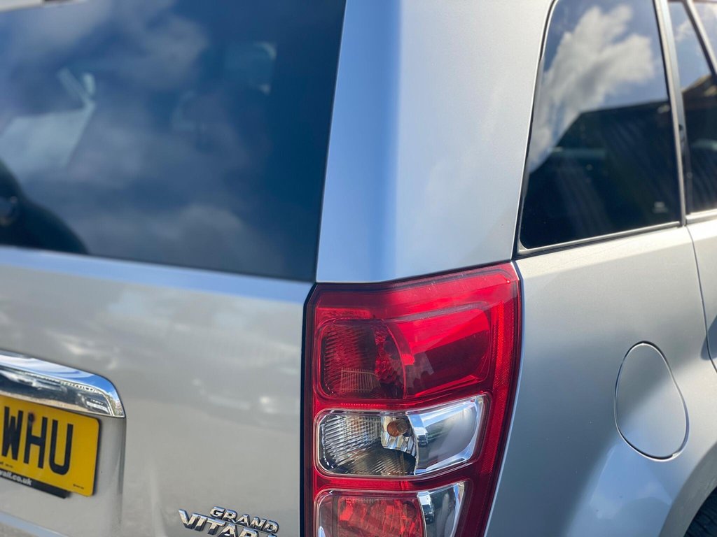 Used Suzuki Grand Vitara 2011 for sale - 76631844: Photo 21