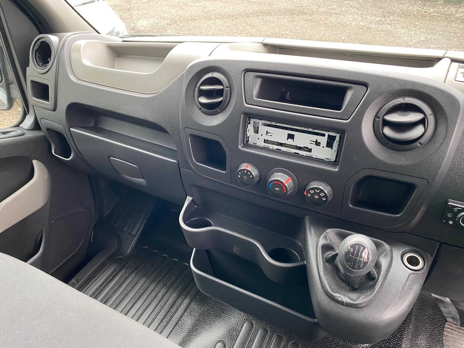 Vehicle 29