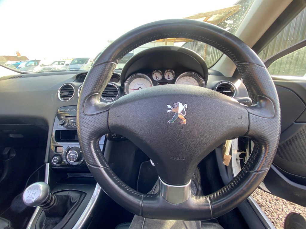 Used Peugeot 308 2010 for sale - 77673449: Photo 36