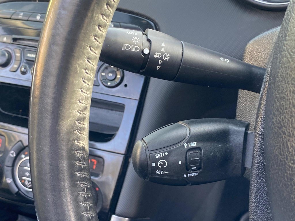 Used Peugeot 308 2010 for sale - 77673449: Photo 44