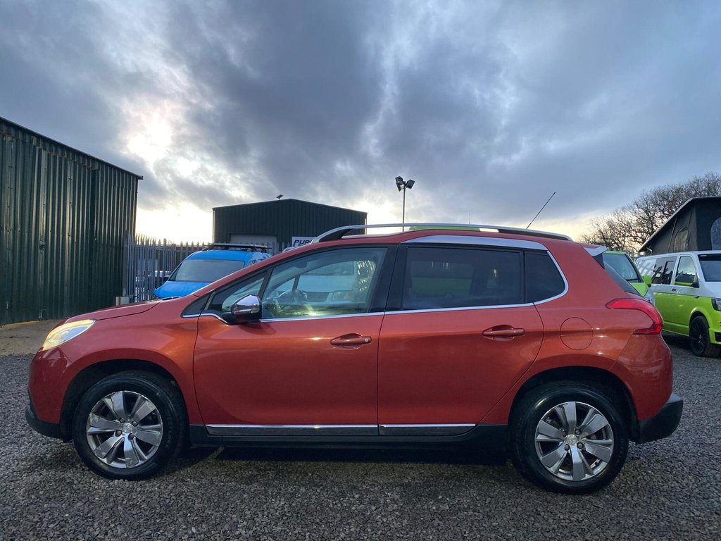 Used Peugeot 2008 2015 for sale - 77236390: Photo 12