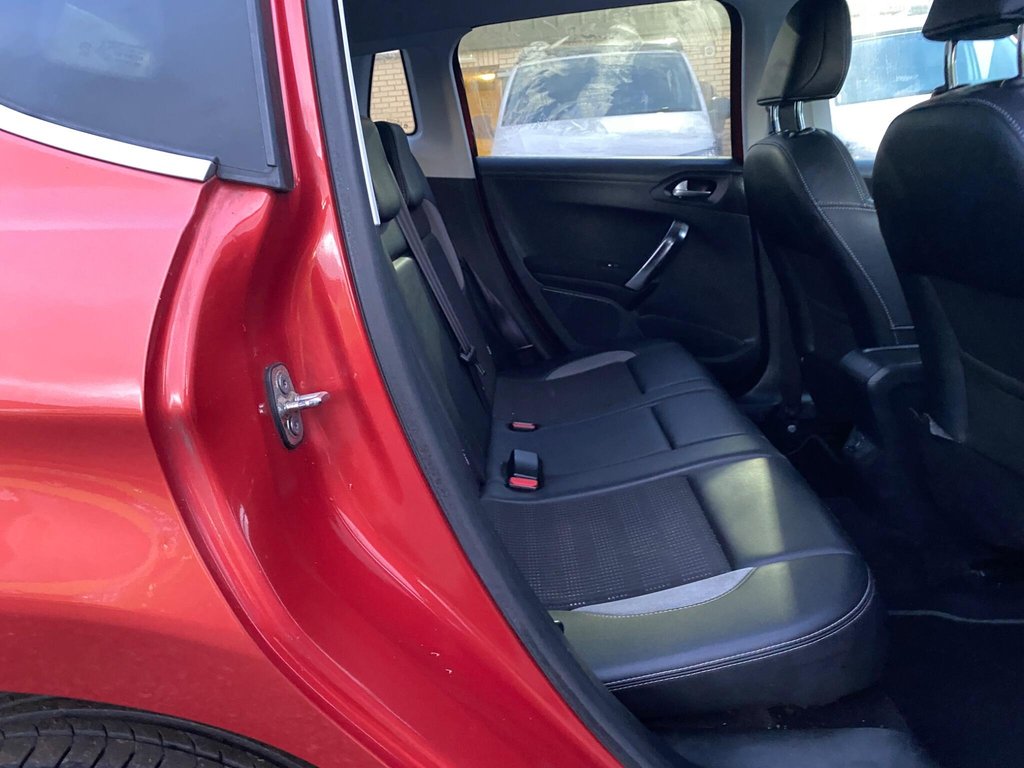 Used Peugeot 2008 2015 for sale - 77236390: Photo 24
