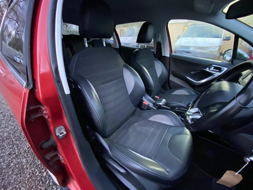 Used Peugeot 2008 2015 for sale - 77236390: Photo 6