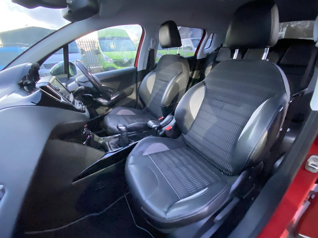 Used Peugeot 2008 2015 for sale - 77236390: Photo 7