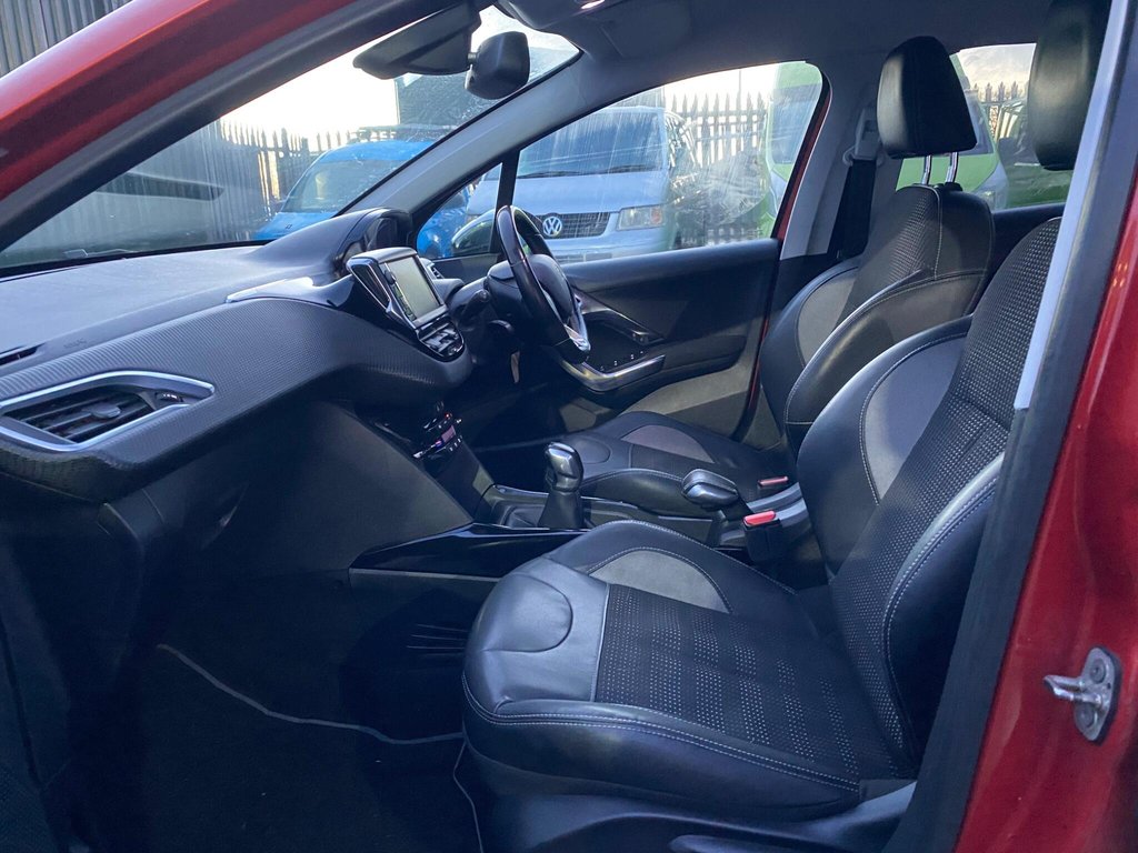 Used Peugeot 2008 2015 for sale - 77236390: Photo 8