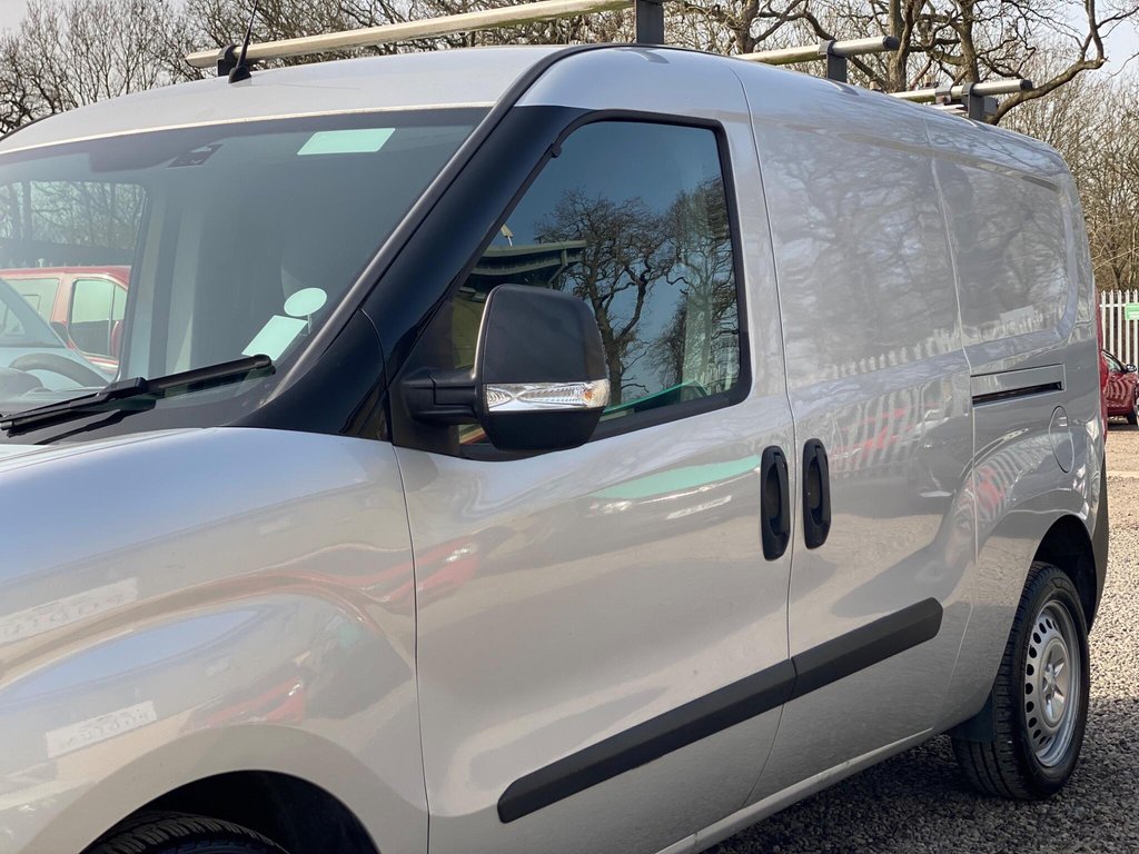 Used Vauxhall Combo 2018 for sale - 77780727: Photo 26