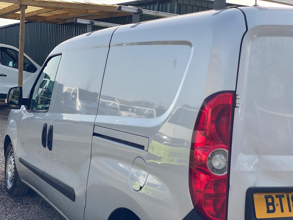 Used Vauxhall Combo 2018 for sale - 77780727: Photo 28